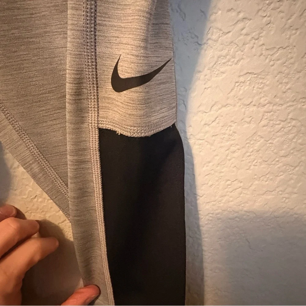 Nike comfortable gray
